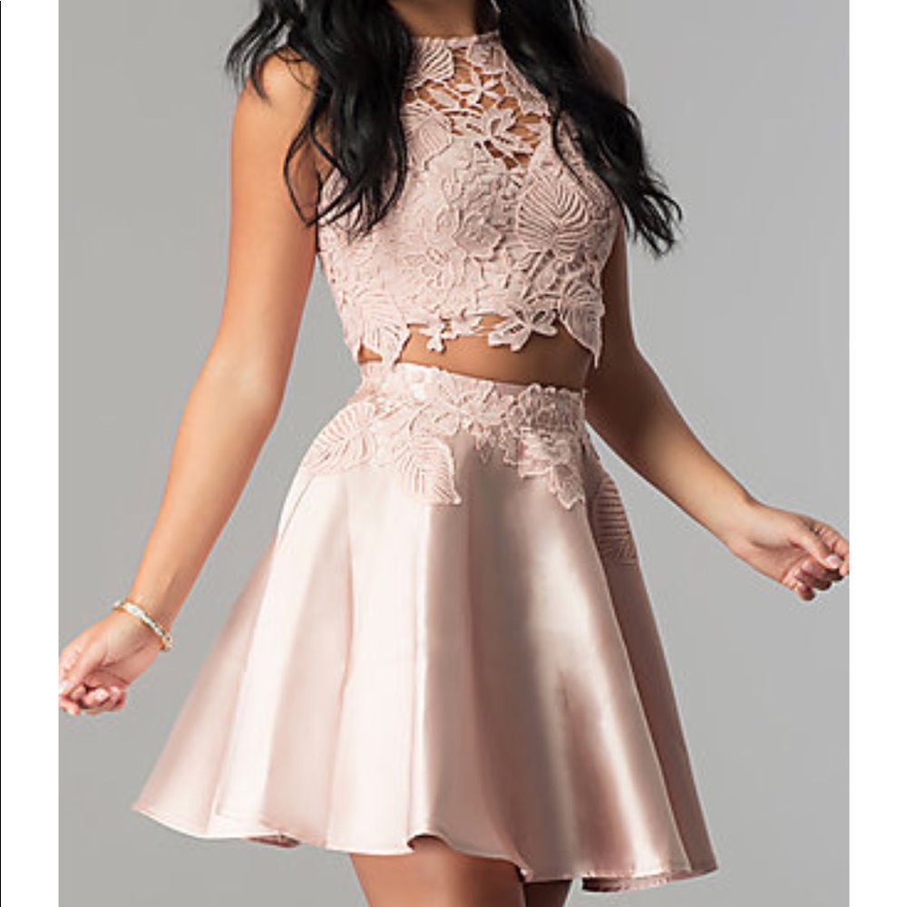 NEVER WORN Blush formal/ homecoming dress